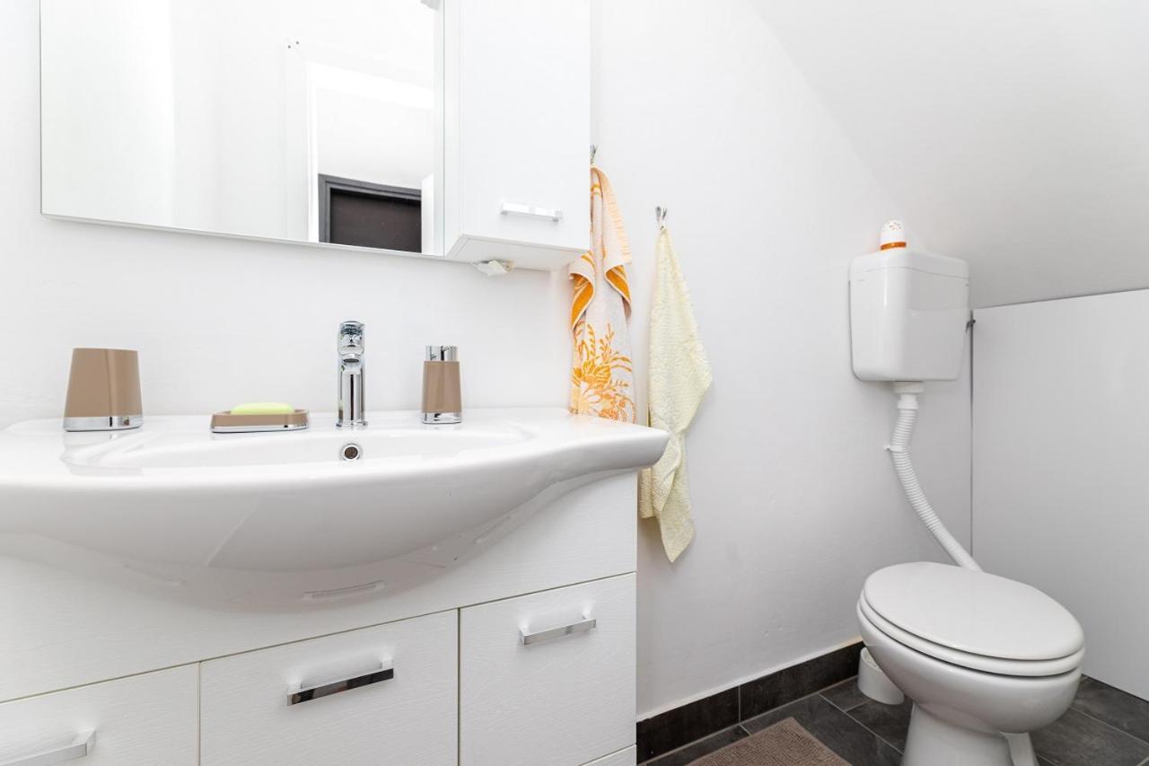 Apartment Josip Brusic Gabonjin Exteriér fotografie